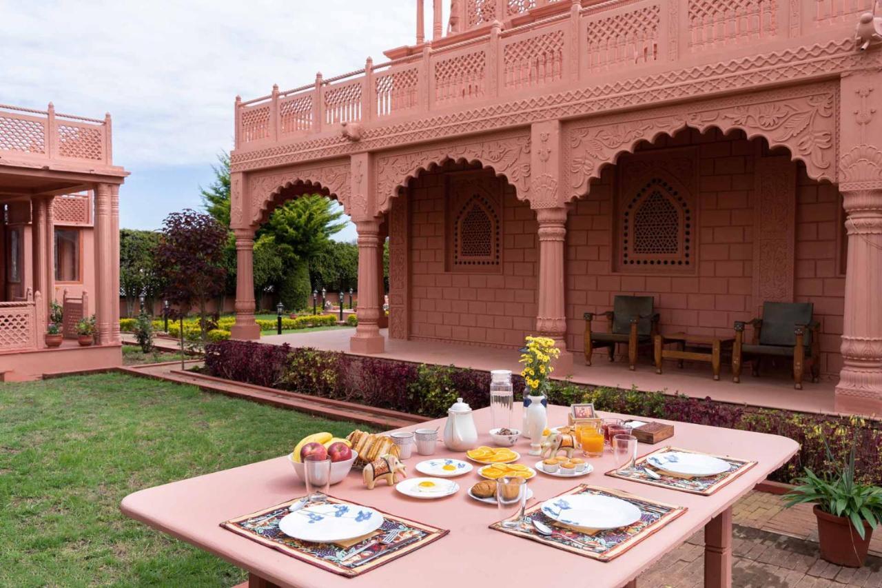 Stayvista At Pink Palace Rajasthani Decor Ooty Extérieur photo